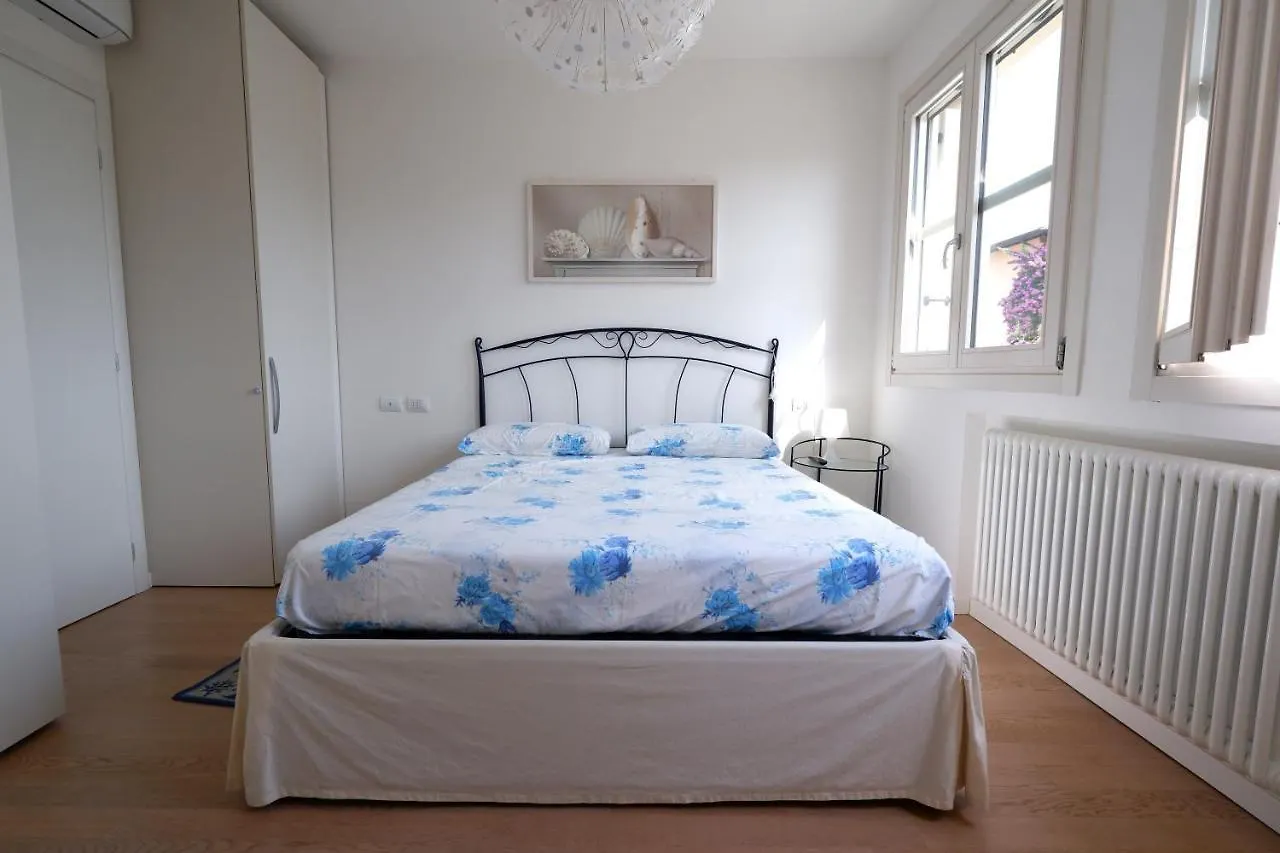 Garda Blue Home - Corte Fasanella - By Host4U Toscolano Maderno Apartment