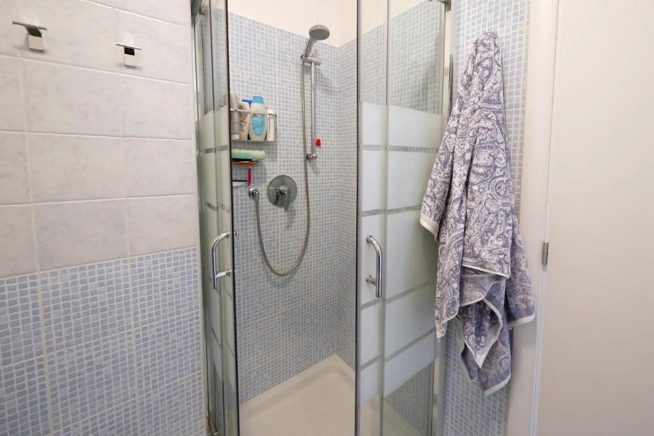 Garda Blue Home - Corte Fasanella - By Host4U Toscolano Maderno Apartment